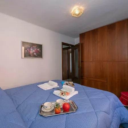 Sleeps 6 Wifi * Ossuccio