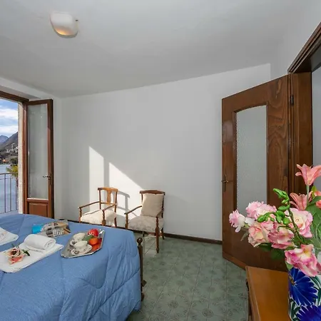 Sleeps 6 Wifi Apartman *