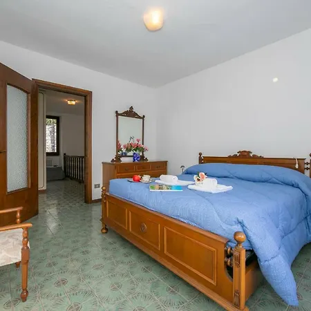 Apartman Sleeps 6 Wifi