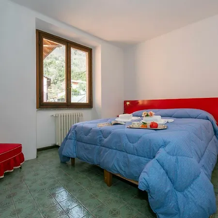 Sleeps 6 Wifi *